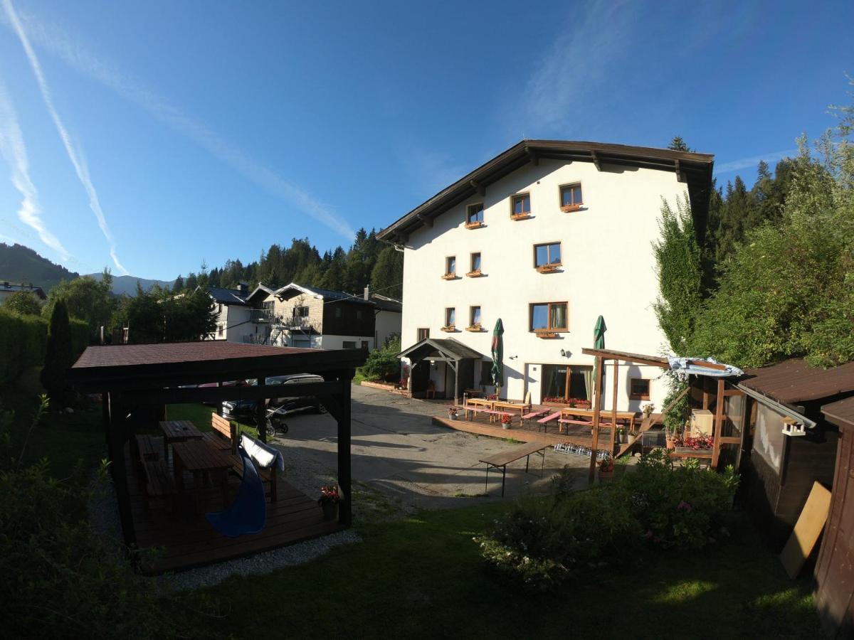 Pension Tyrol Maria Alm am Steinernen Meer Exterior photo