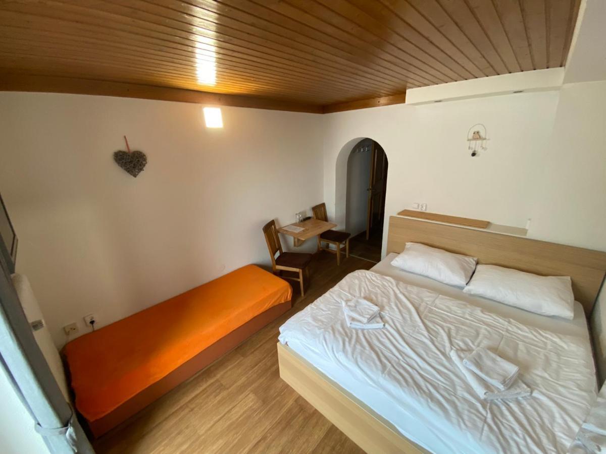 Pension Tyrol Maria Alm am Steinernen Meer Exterior photo