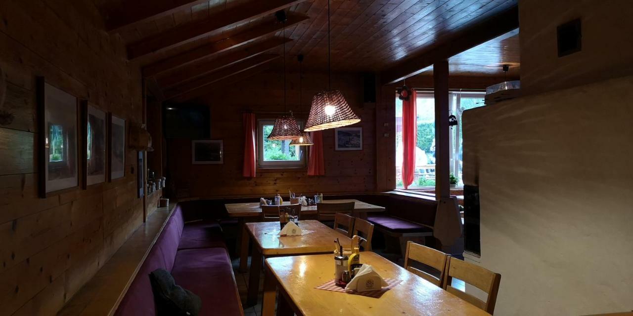 Pension Tyrol Maria Alm am Steinernen Meer Exterior photo
